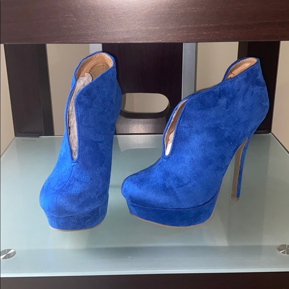 Ankle bootie heels - Picture 4 of 4